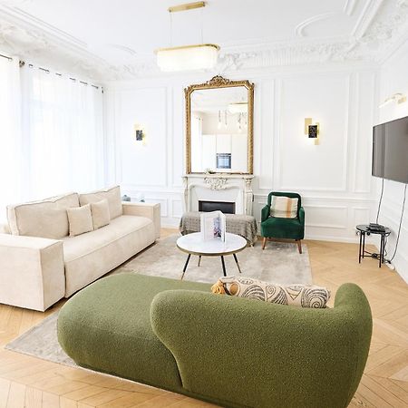 Champs Elysees!Montaigne, New Luxurious 6Pers Flat Paris Ngoại thất bức ảnh